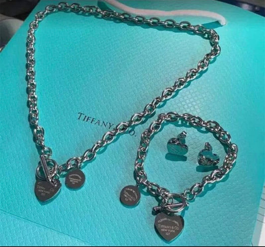 Tiffany’s Jewelry Set